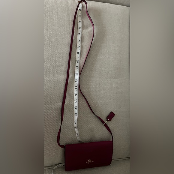 Coach crossbody - Picture 5 of 8